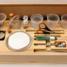 Laboratory set