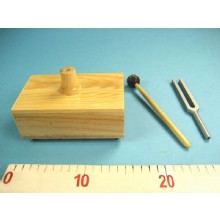 Камертоны на резонансных ящиках 512 Гц