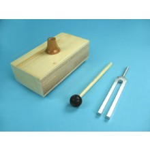 Камертоны на резонансных ящиках 256 Гц